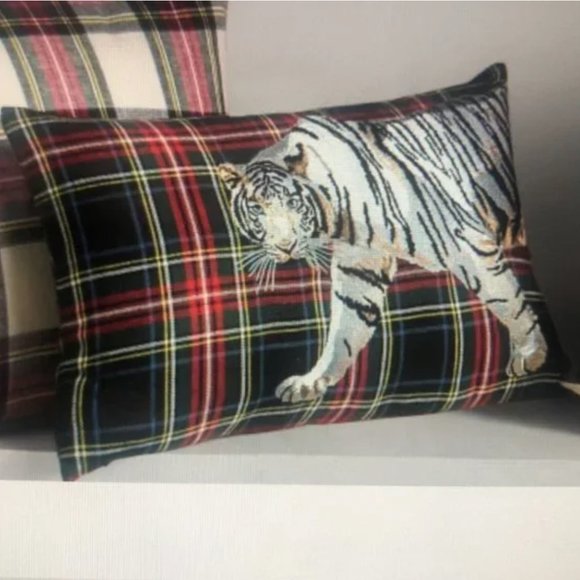 Tiger embroidered tartan pillow cover William Sonoma home - Picture 3 of 11